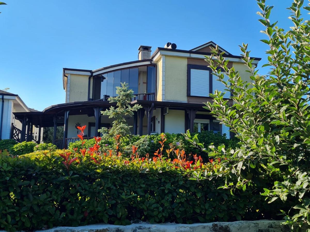 Villa Bizim Ev à Sapanca Extérieur photo